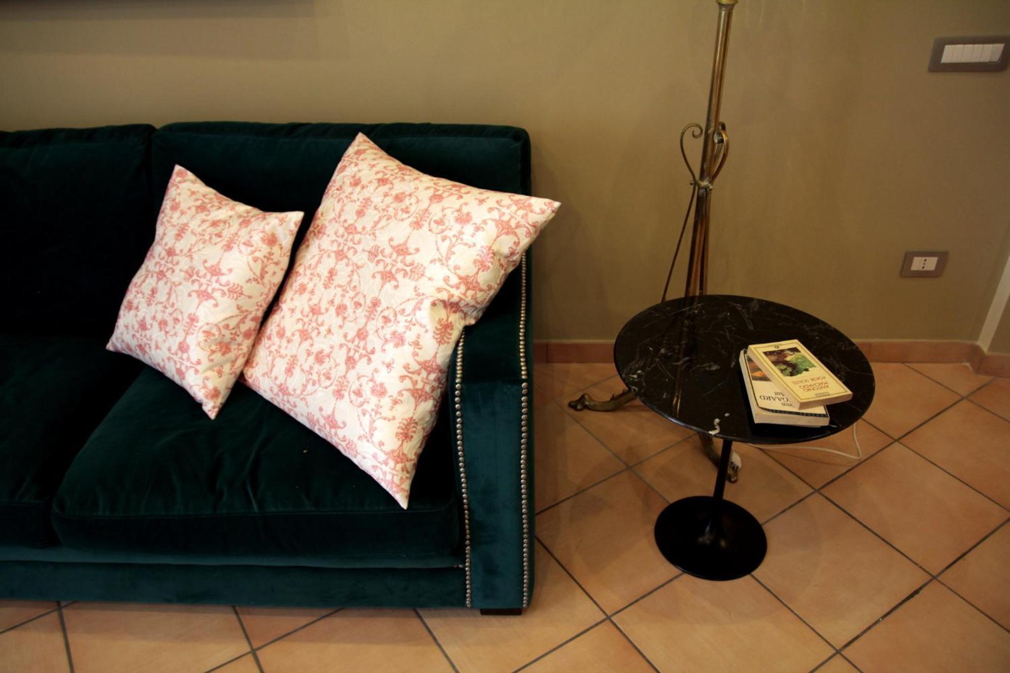 B&B Verdi Salerno Bagian luar foto