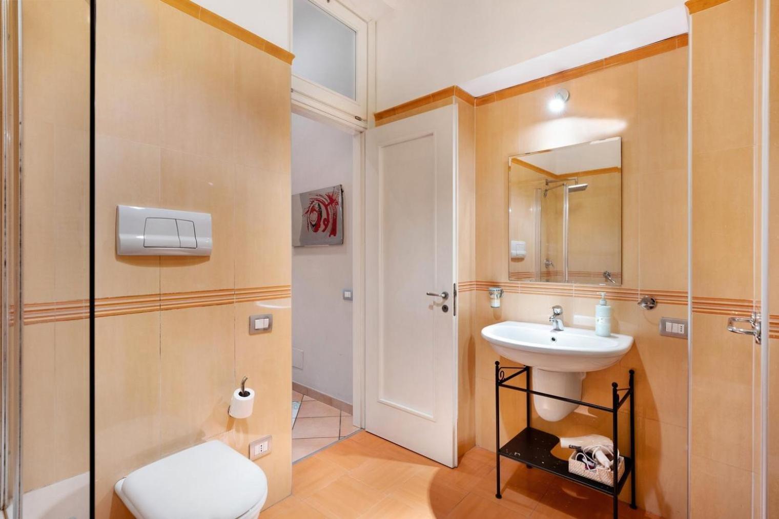 B&B Verdi Salerno Bagian luar foto